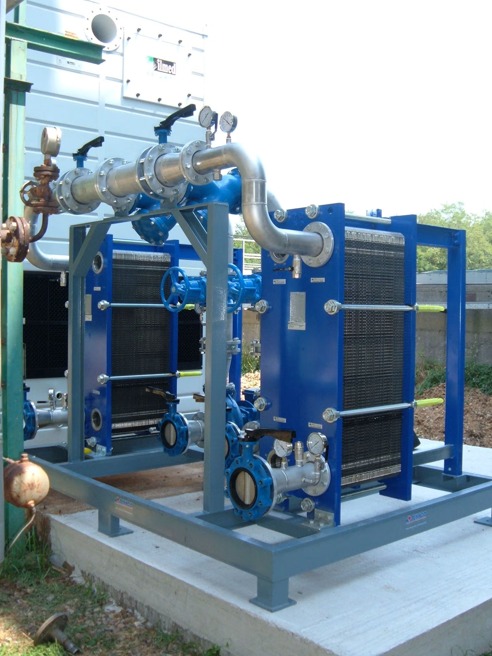 Water Chillers & Heat Pump System